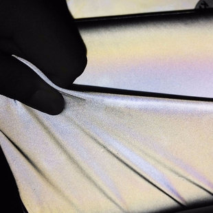 薄型亮银单面弹力布