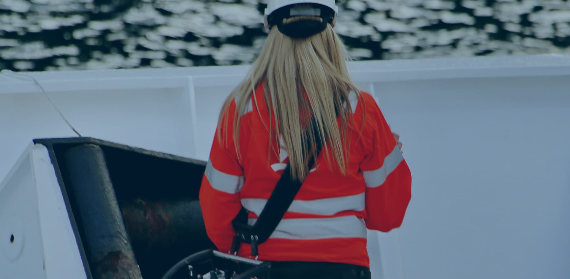 秋冬防雨防寒J9九游会·(中国)首页登录入口雨衣棉衣